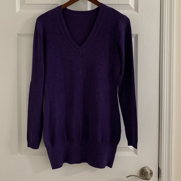 Easy Wear Women´s Purple Sweater, Size 12 EUR 42 - Picture 2 of 9